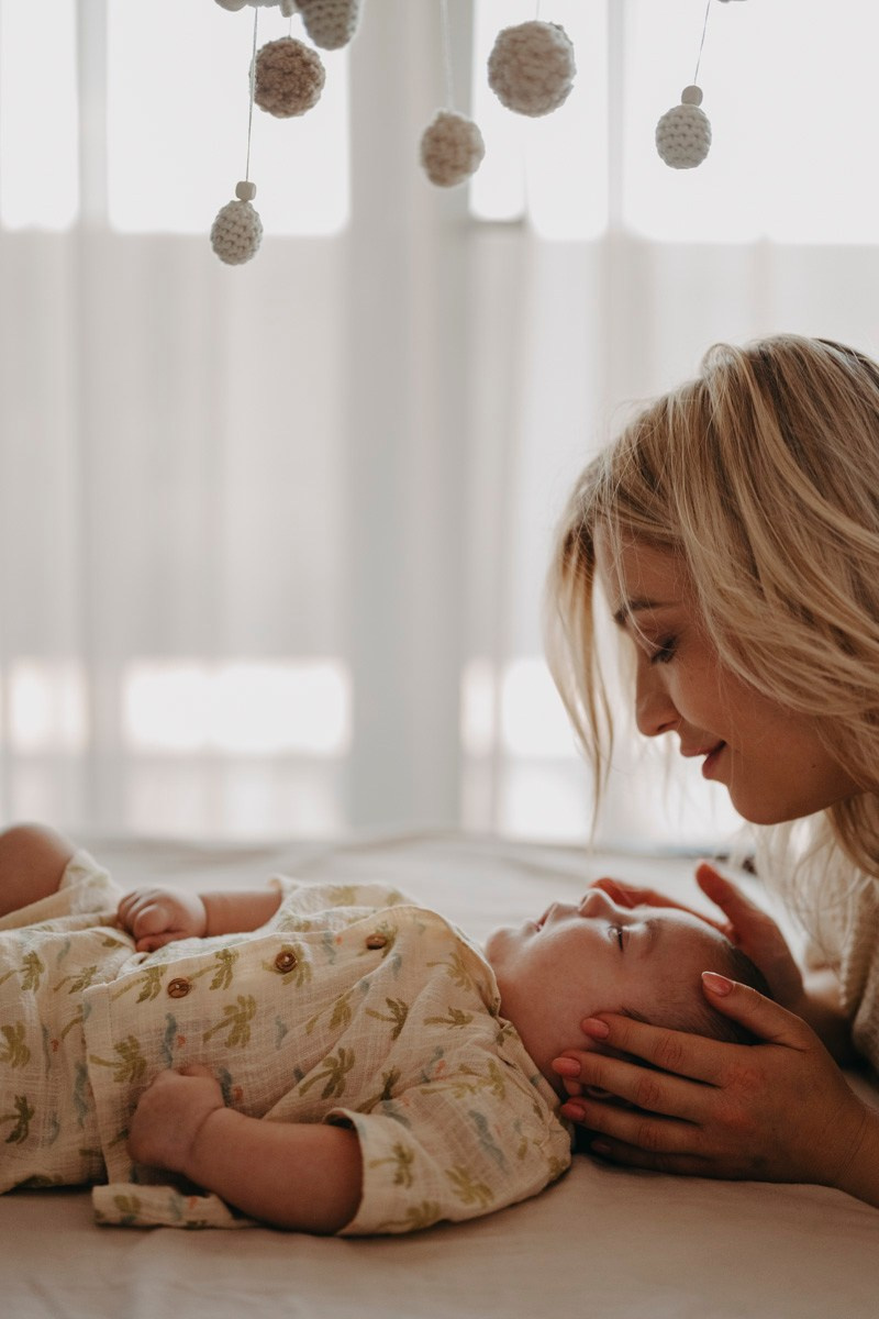 Jelena, Uros i Vasilije / porodicno fotografisanje kod kuce. Deciji i porodicni fotograf u Beogradu Oksana Skendzic