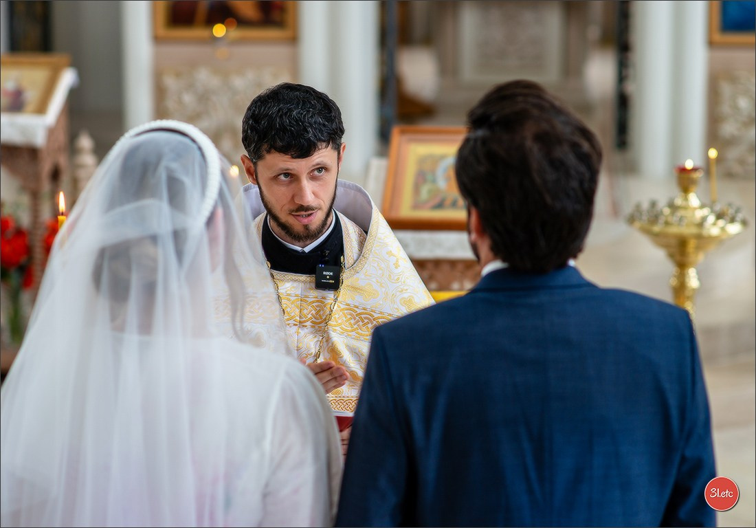 Mariage religieux. Photographe à Strasbourg | Portraits, Studio, Enfants, Événements