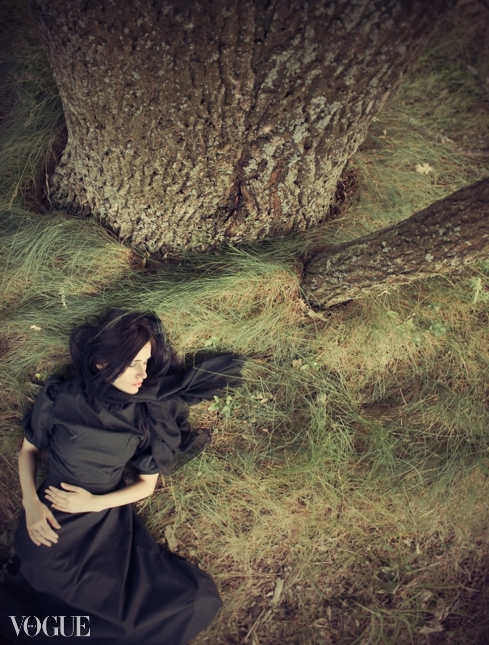 Portrait, fashion and art photography. Wedding and portrait photographer in Poland Vitali Frozen