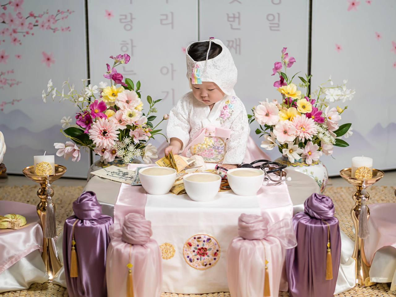 Утренний столик. Студия декора «Нарния»