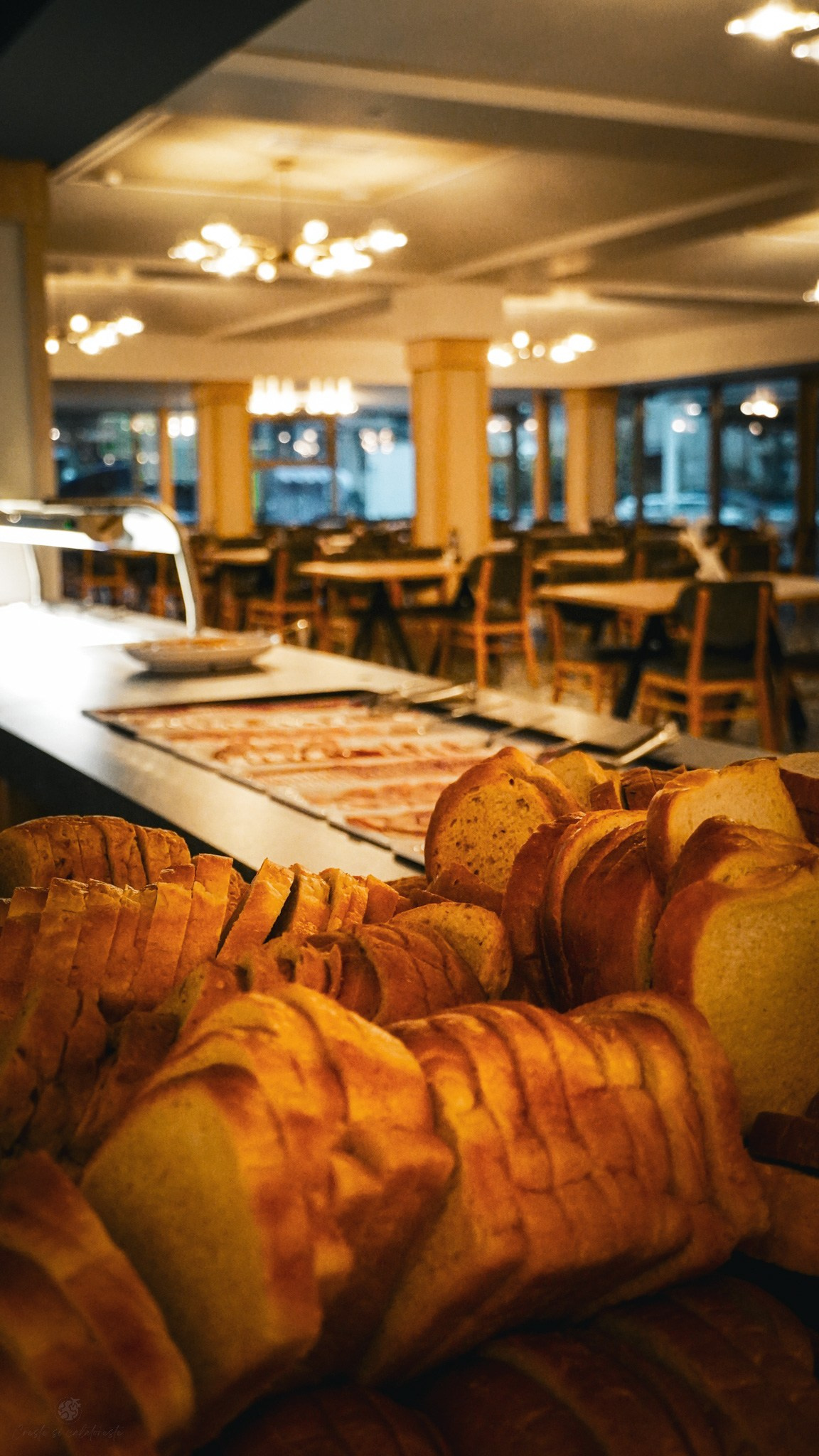 Bacolux Koralyo. Creste si calatoreste