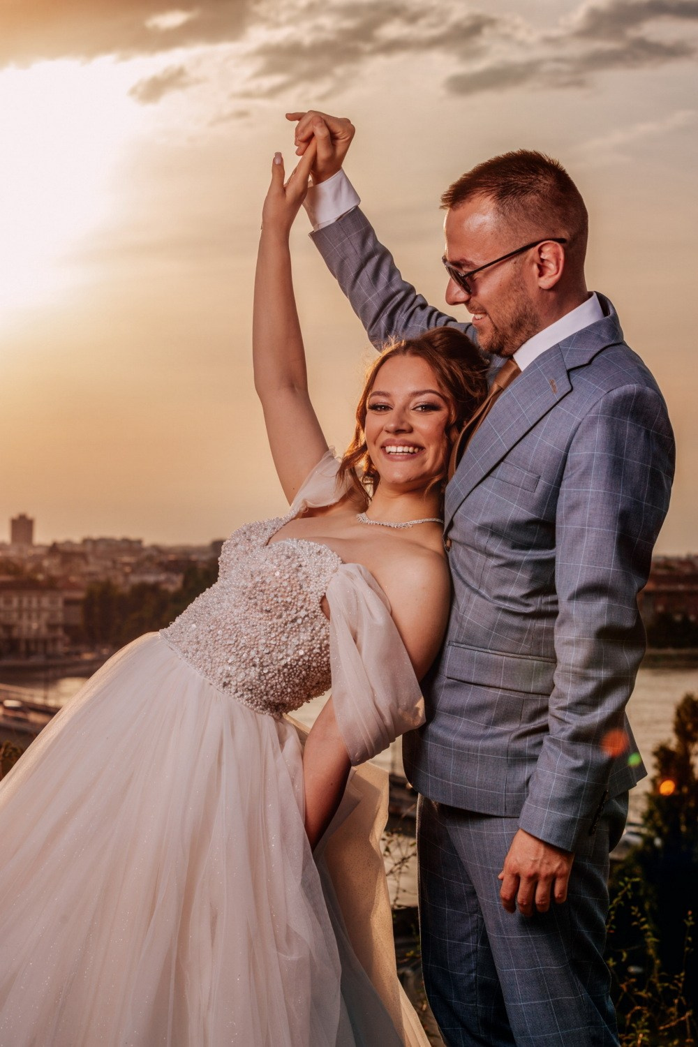 MLADENCI. Fotografi iz Backog Petrovca David i Andrea Stojanovic