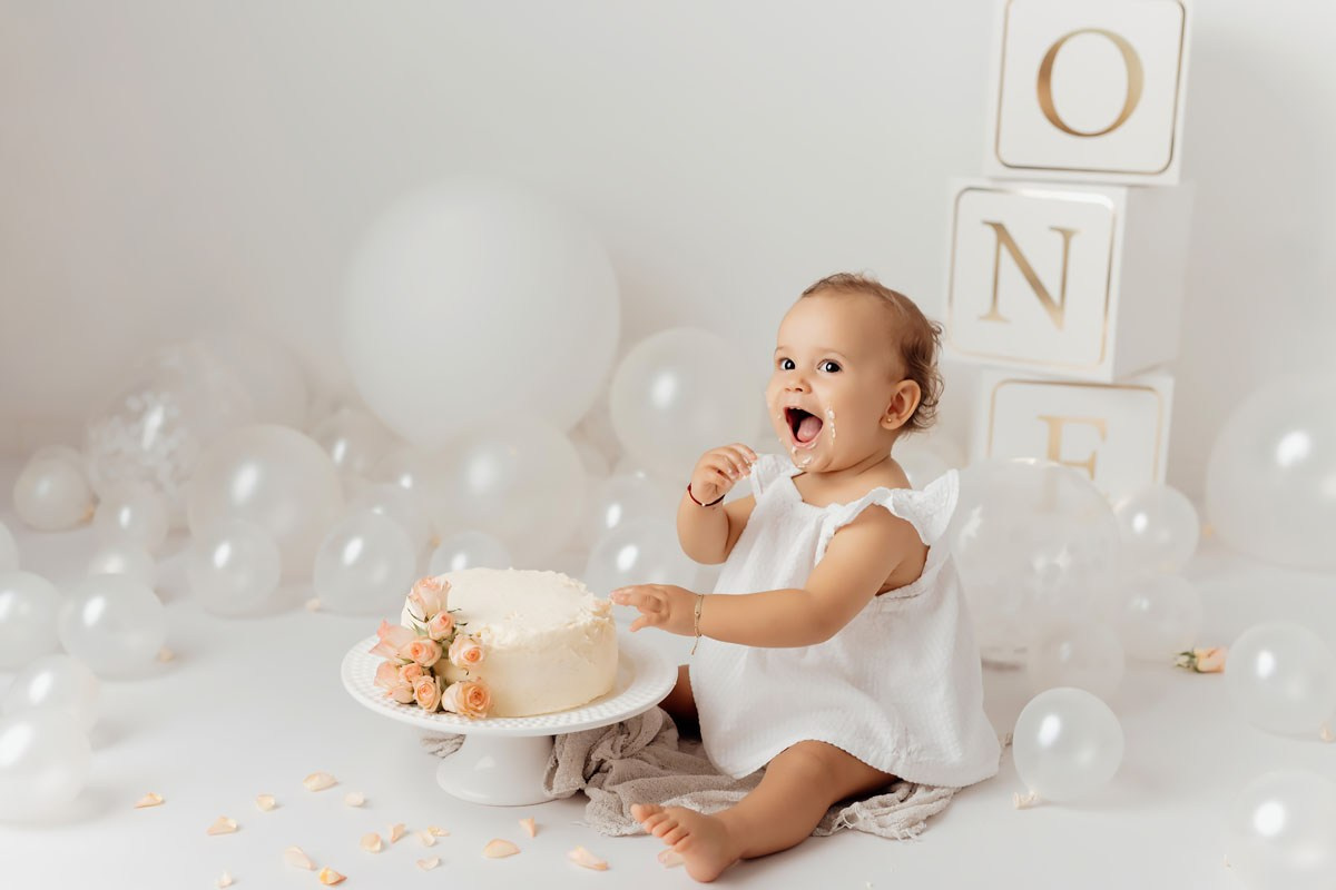Babys/ Cakesmash. Newbornphoto in Duesseldorf