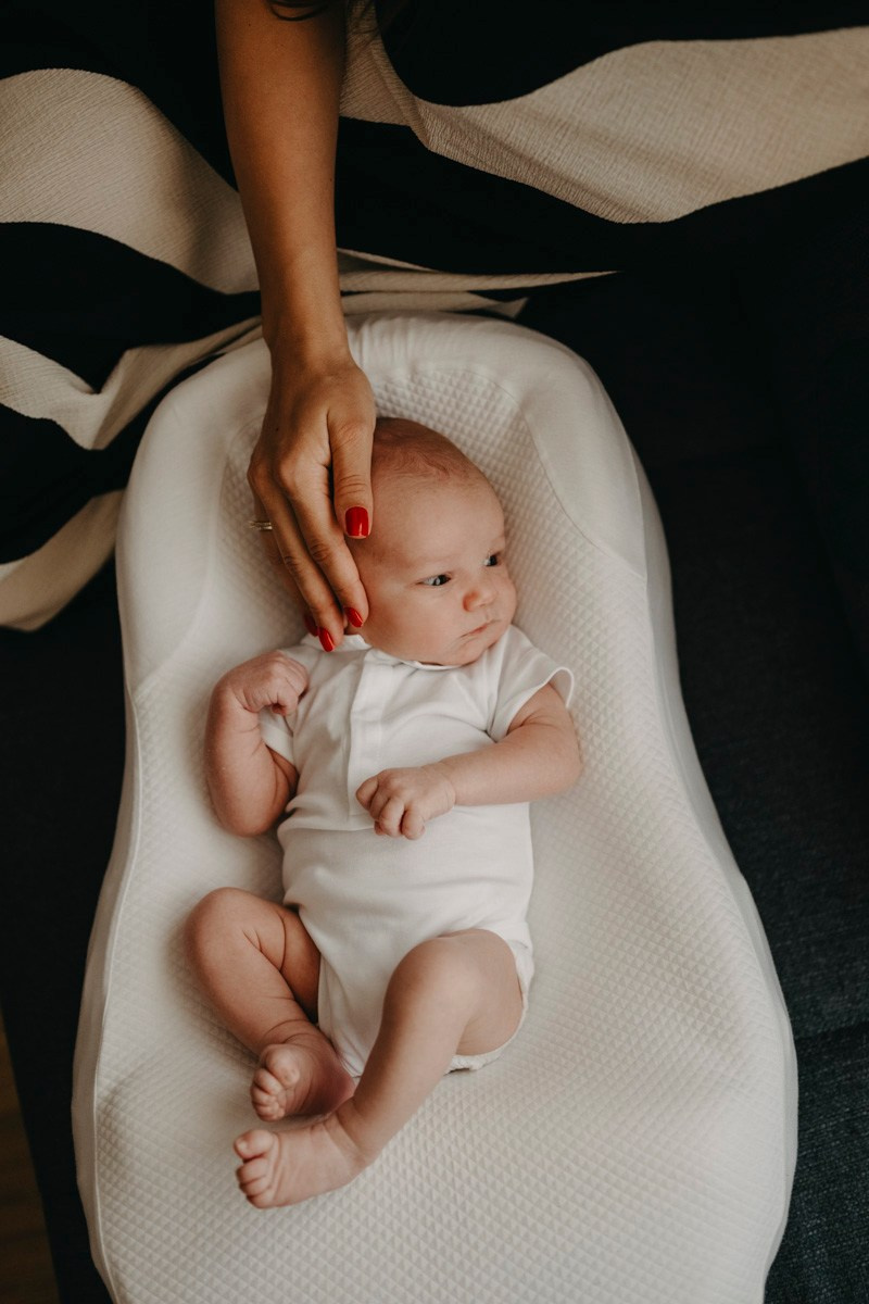 Dobrodosao, Vukane / fotografisanje bebe kod kuce. Deciji i porodicni fotograf u Beogradu Oksana Skendzic