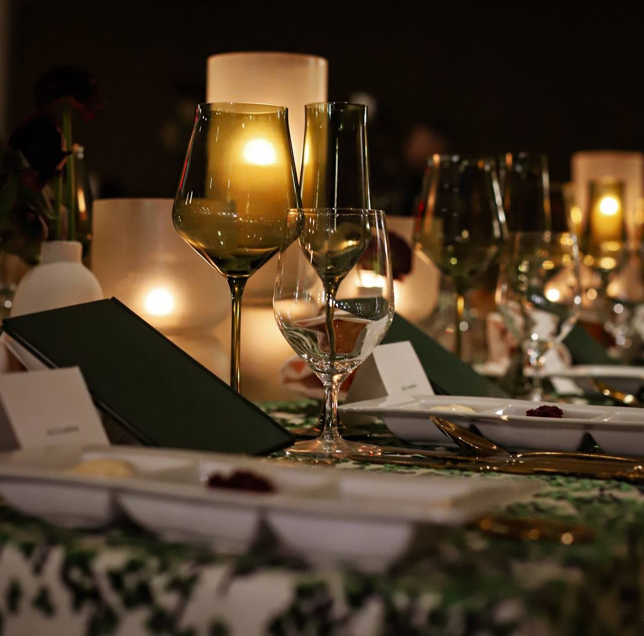 LD. VALERIIA VIUNOVA individual shooting\love story\event\brand