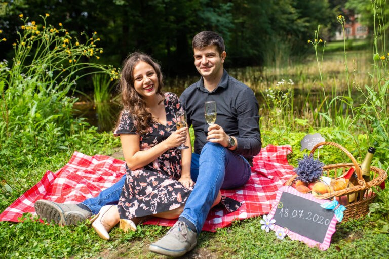 Save the date Adelina & Cristi. Alex Pricope — Fotograf de familie & evenimente in Onești & Bacău