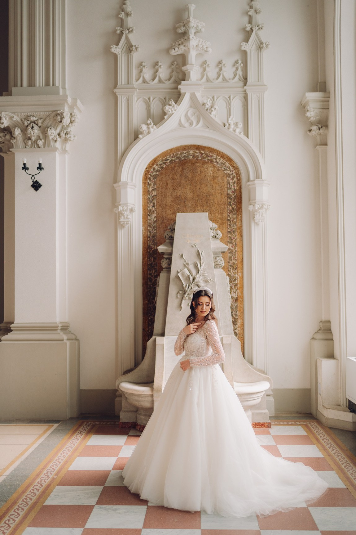 Portret mireasa – ședință foto nuntă la Palatul Culturii Iași