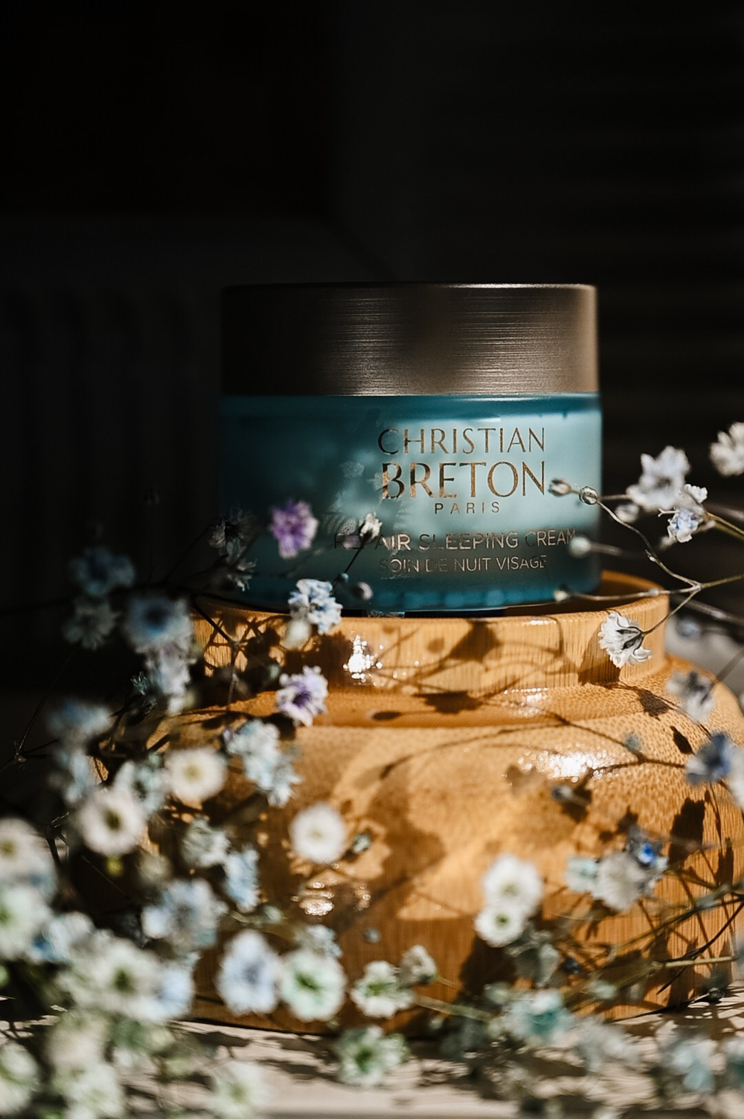 Skin&Care beauty shop. ANNA-MARIA PHOTO CONTENT CREATOR — фотограф, эстет, художник и визуальный эксперт в Instagram, работающий в Праге