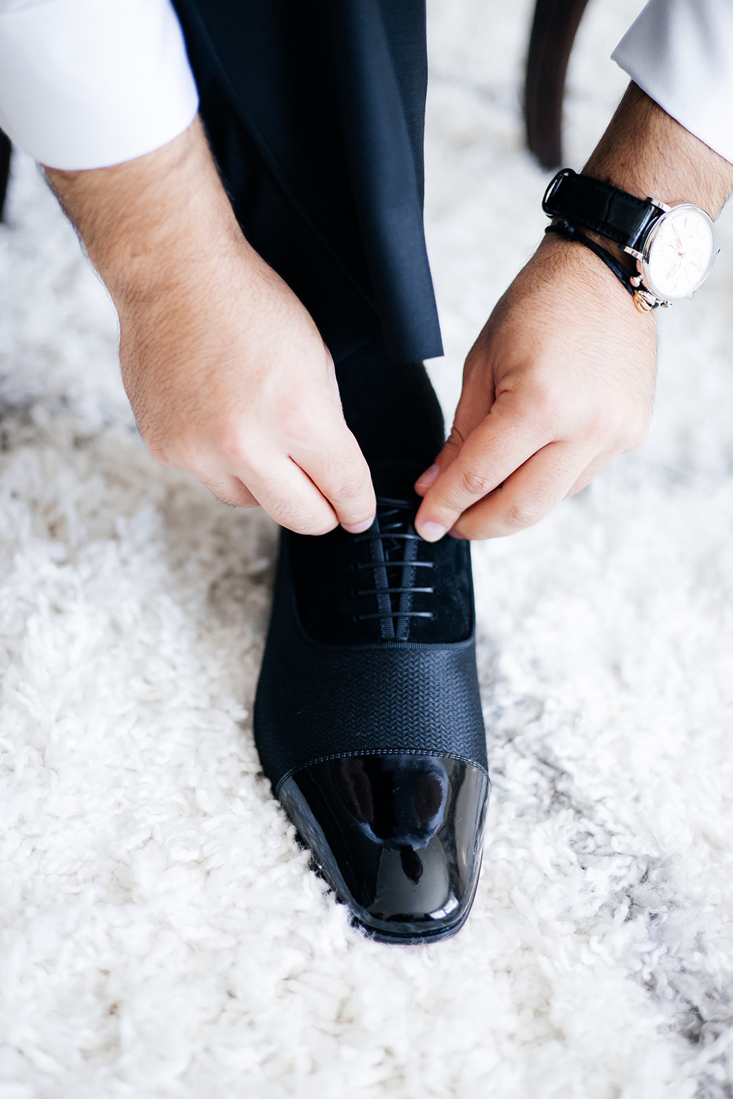 Evgeniya and Orhan. Wedding and Event photography, Kisses + Veil