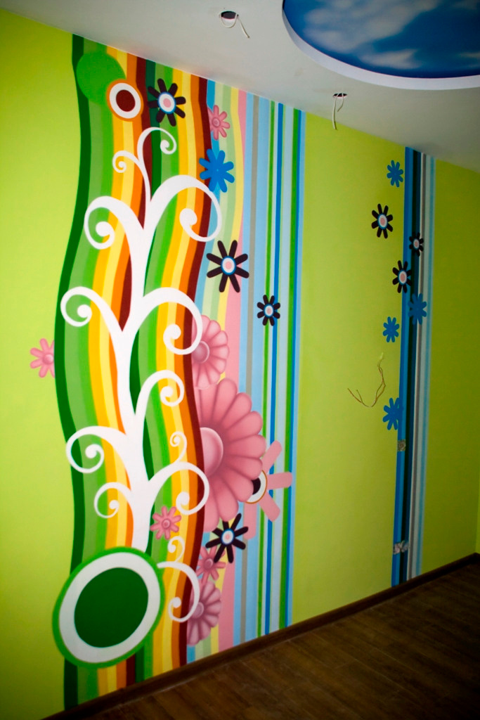 Created to order different artworks. Professional Artist, teacher of art, Artistic Photographer In Dubai (U