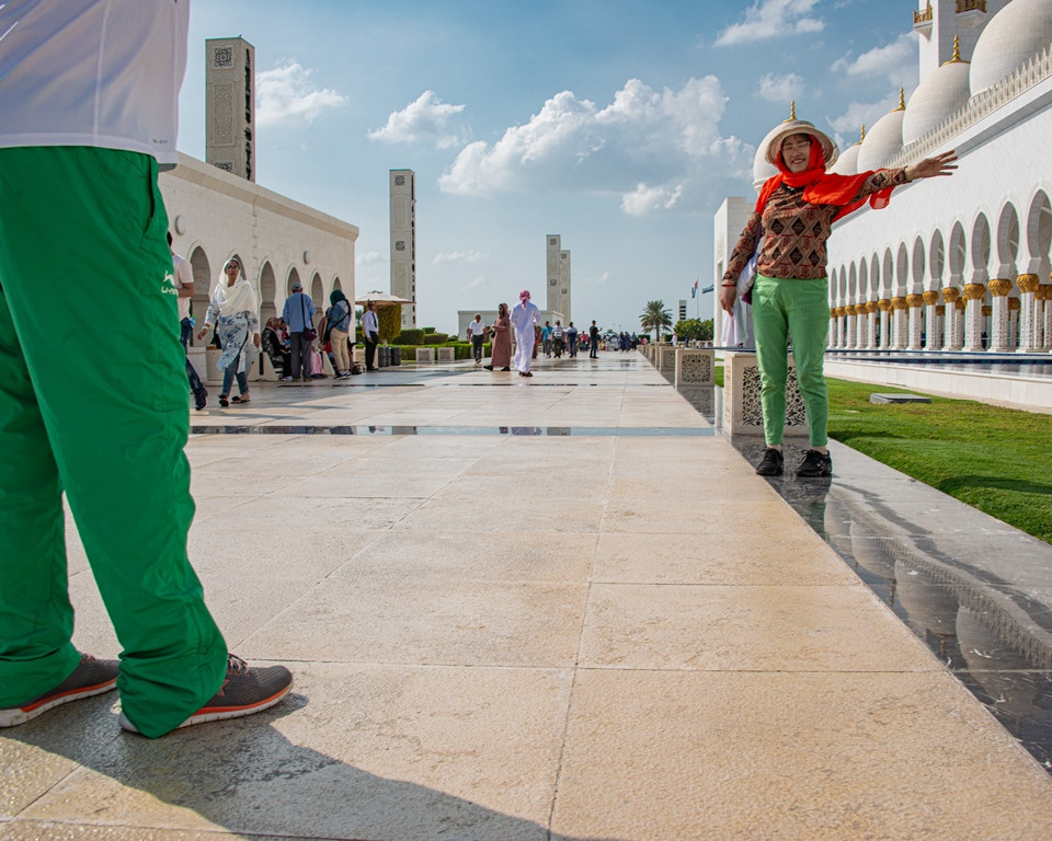 Artistic Photos. Professional Artist, teacher of art, Artistic Photographer In Dubai (U