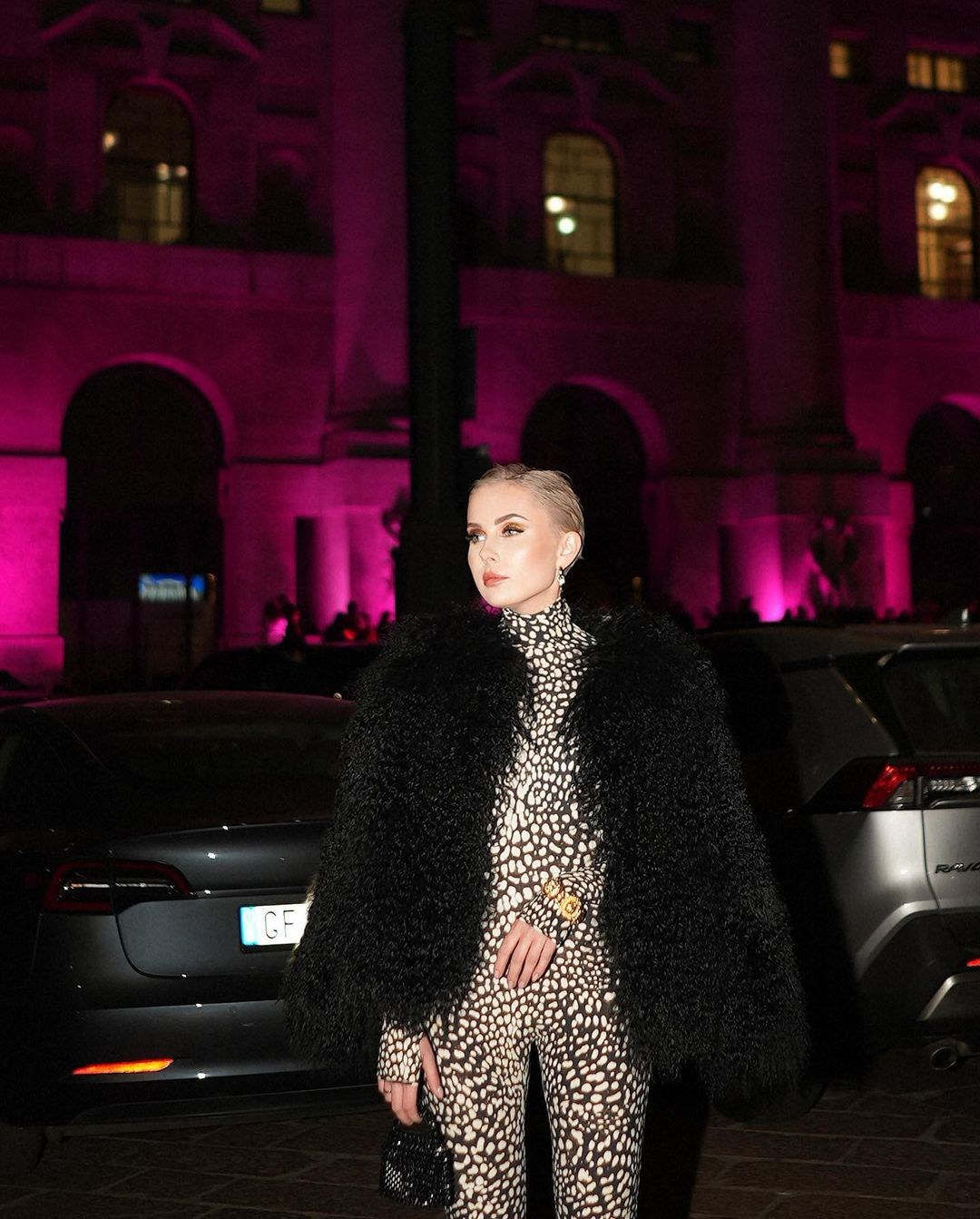 НЕДЕЛЯ МОДЫ. Julia Di |Fashion стрит стайл фотограф|видеомейкер в Милане и Париже