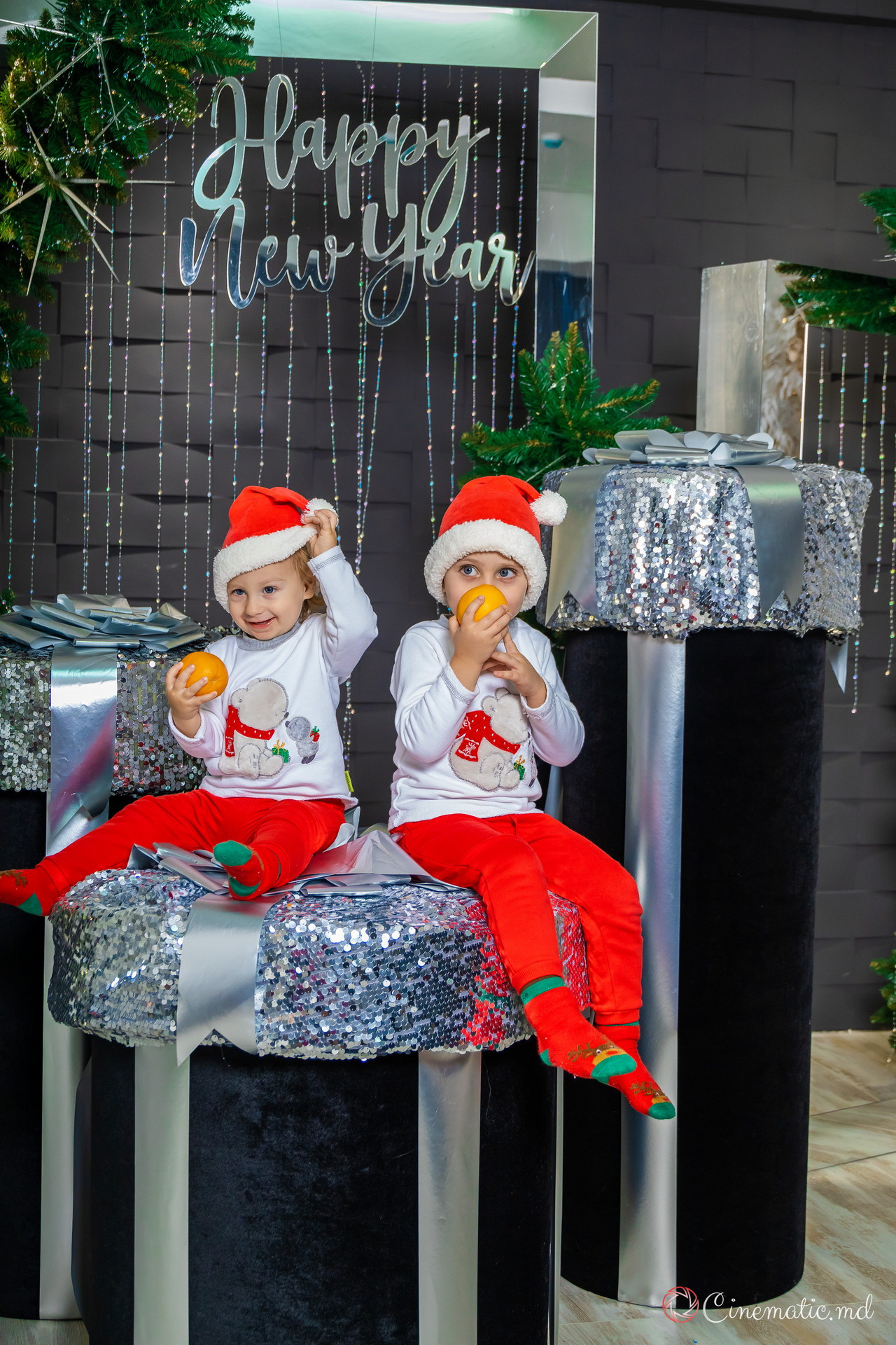 New Year. ✔️ Фото Видео на свадьбы и крестины Молдова — Cinematic.md