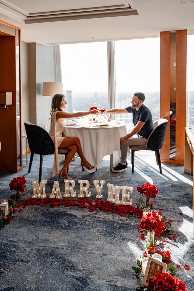Proposal at the Shard. Tonya Kyrylenko photographer in London