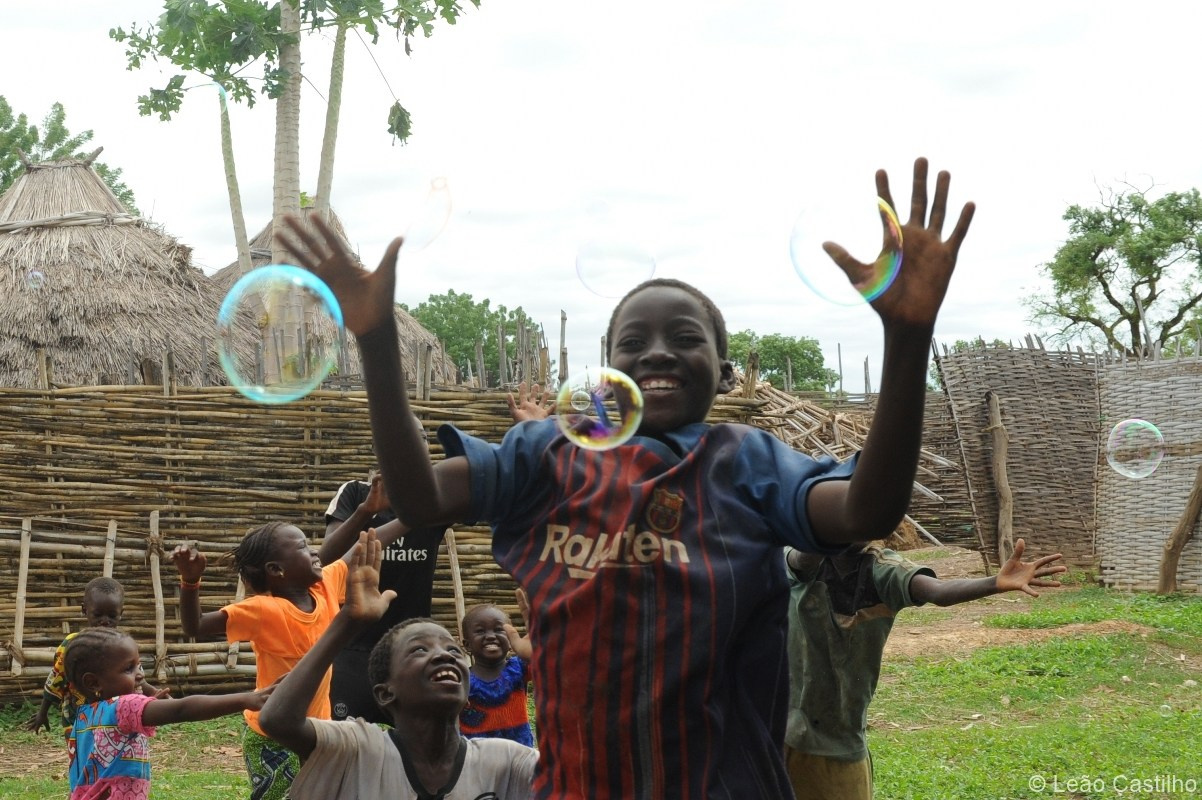 Photos of volunteer work at Senegal. Simbahalu