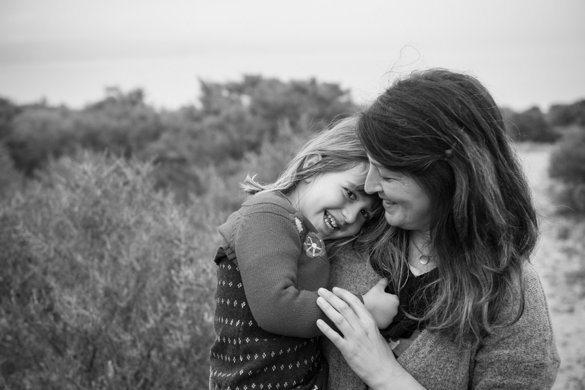 Madres. Fotografia de familias en Alicante Mónica Santonja