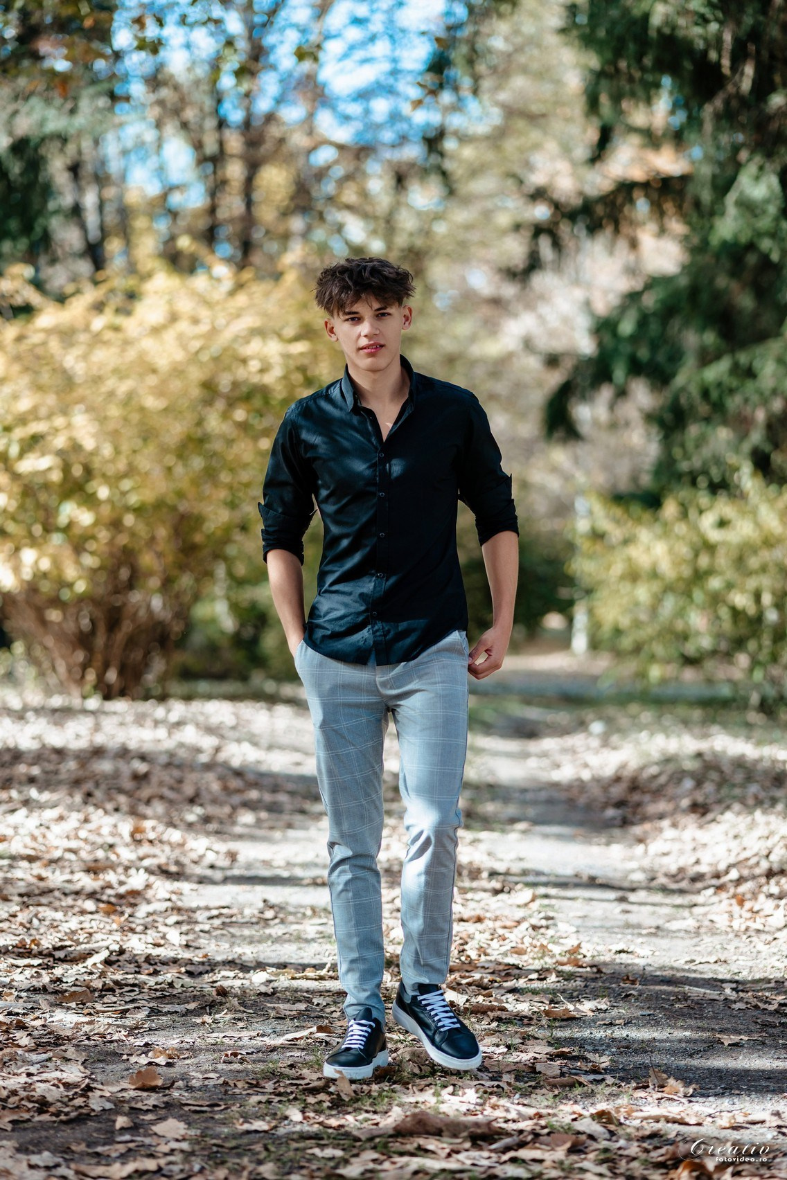 Oferta albume absolvenți 2026. Fotograf nuntă Bistrița | fotograf botez | Creativ Foto Video | Vasile Mizgan