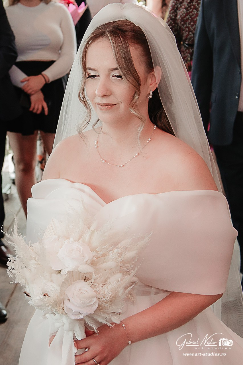 Denisa & Ionuț. Gabriel Nistor Art-Studios - Fotografo / Videografo Iasi