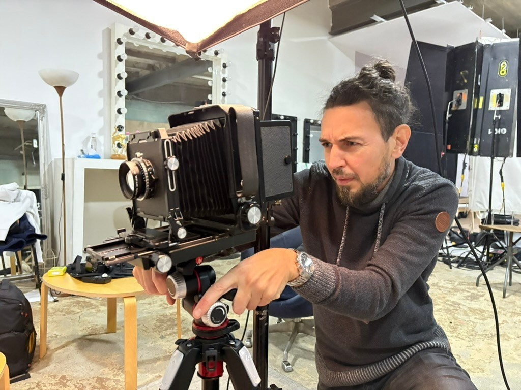 Studio Photogenic. Commercial and studio photographer in Belgrade