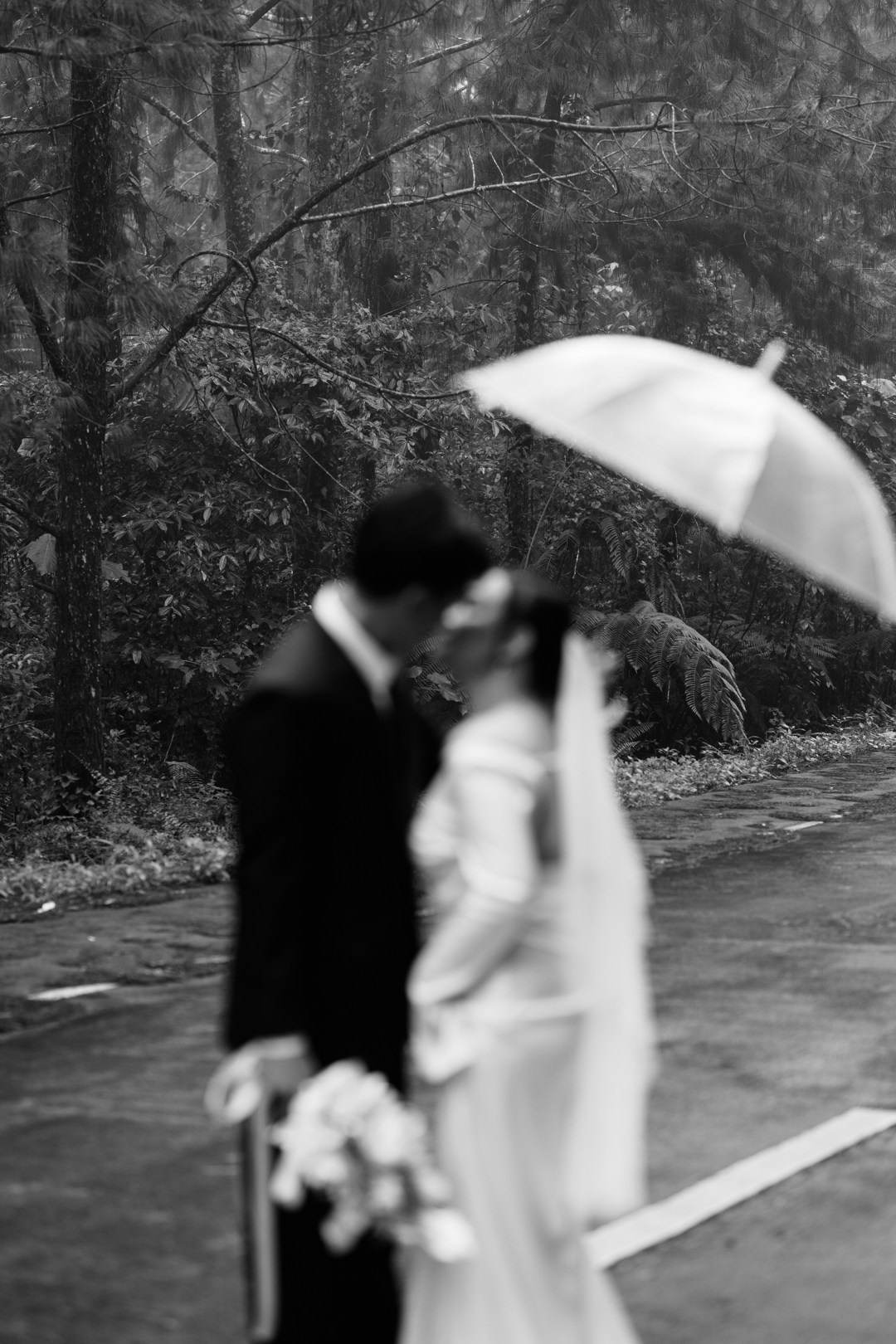 Denver and Honey Engagement Session. Momentaphoto