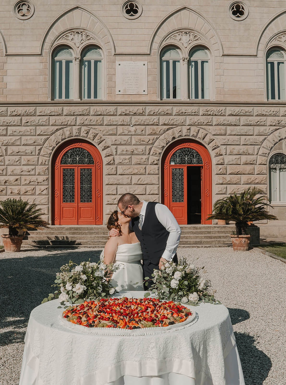 Wedding at Lispida Castle, Padua | El Velo Blanco. El Velo Blanco I Wedding Photographers