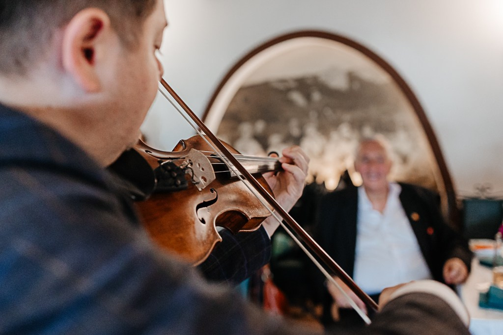 Nuntă de aur. FotoACTIV.ro - Imaginea ta contează