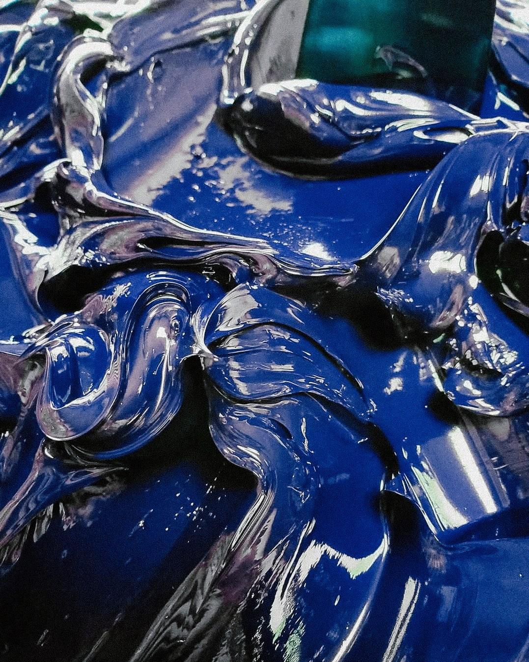 Collaboration with SCHAAL Handmade Artists Colors. ELEN BEZHEN