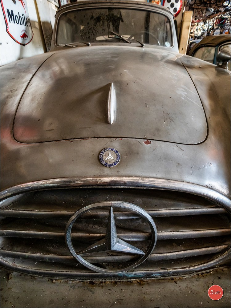 Удивительное место - частный музей старинного хлама - Fahrzeugmuseum. Photographe à Strasbourg | Portraits, Studio, Enfants, Événements