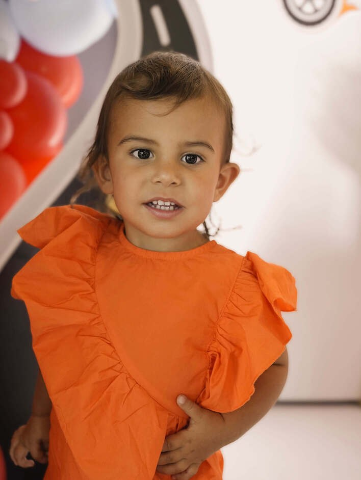 снимка на момче с естествена светлина София