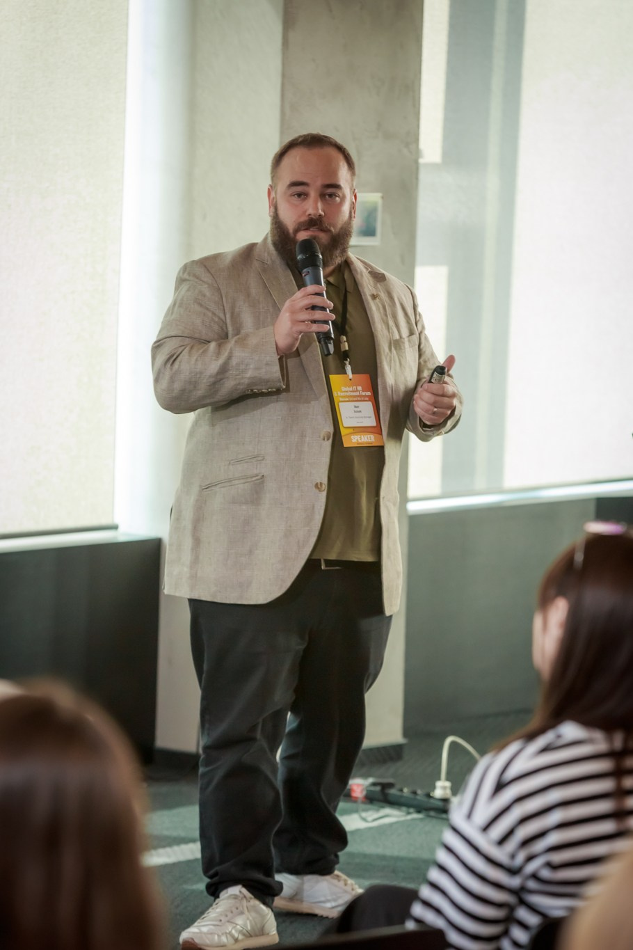 WYDARZENIA BIZNESOWE. Fotograf w Warszawie-Konstantin Golubev