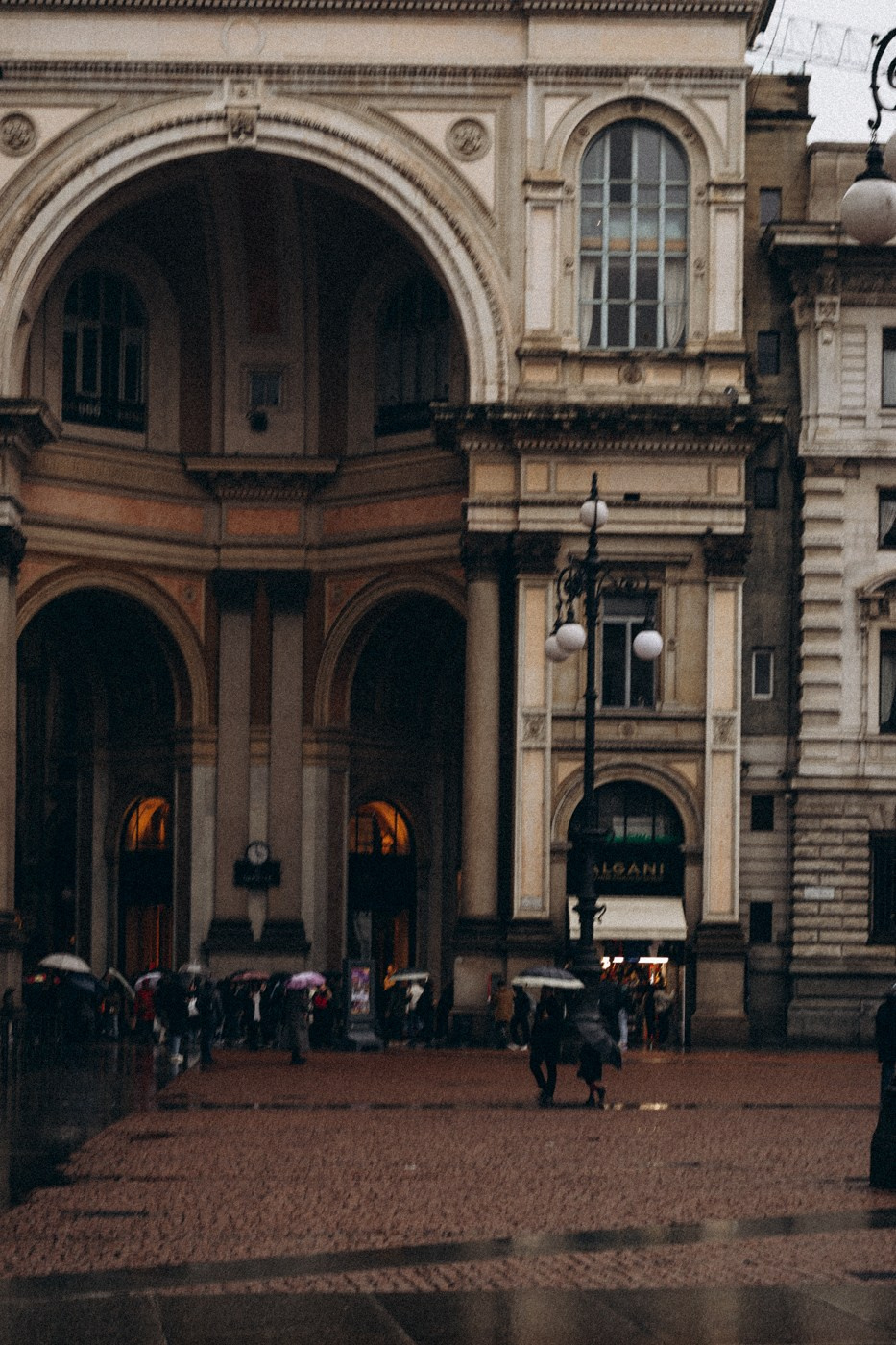 Rain in Milan. Anastasiia Buchinskaia Fotografa Milano