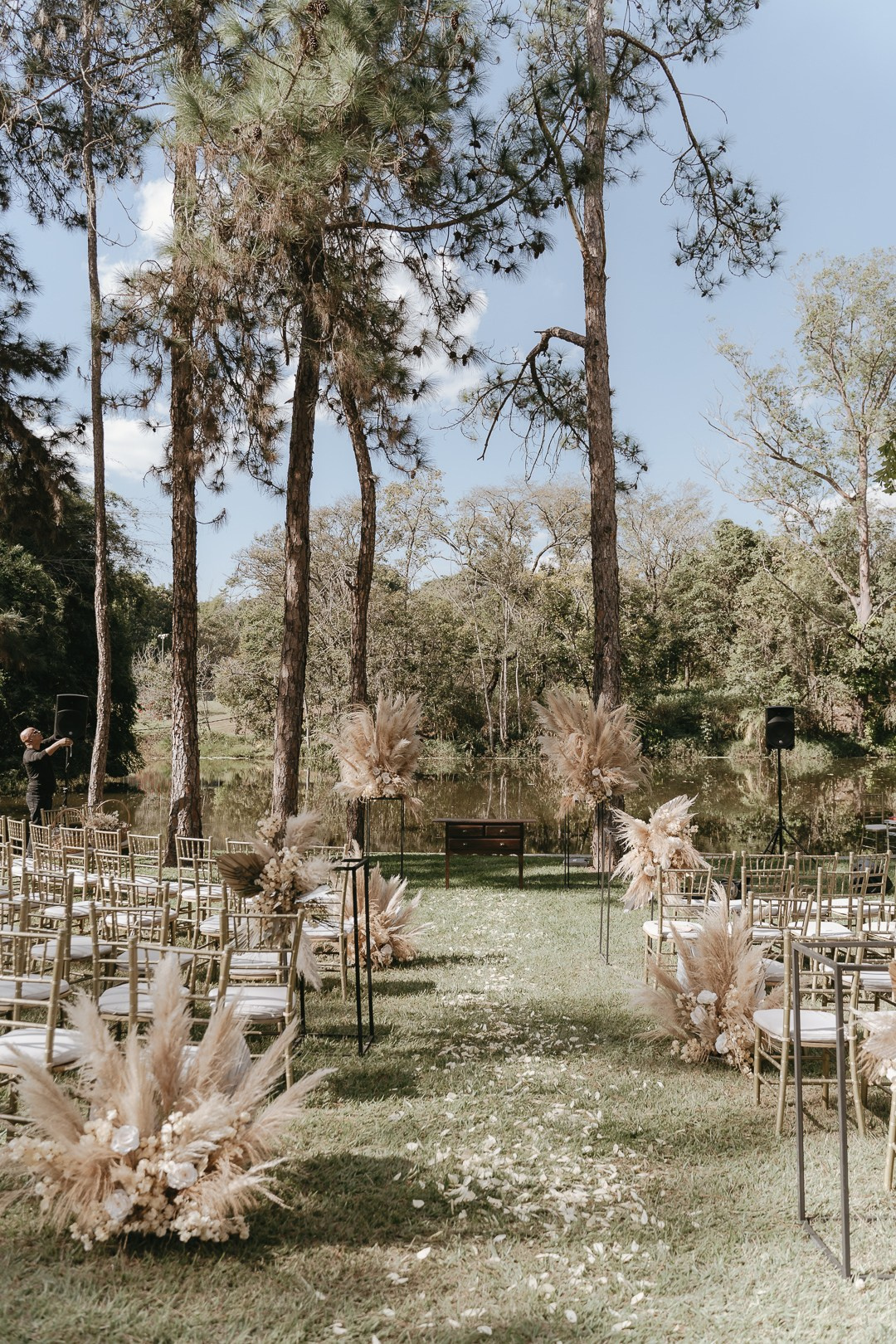 Vivian e Paulo. Edu e Josi Fotografia de Casamento em Belo Horizonte | Fotos Naturais