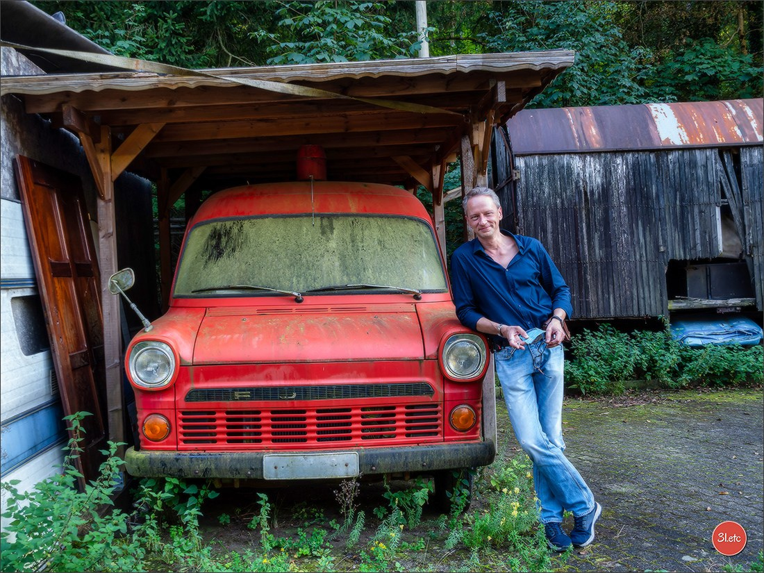 Удивительное место - частный музей старинного хлама - Fahrzeugmuseum. Photographe à Strasbourg | Portraits, Studio, Enfants, Événements