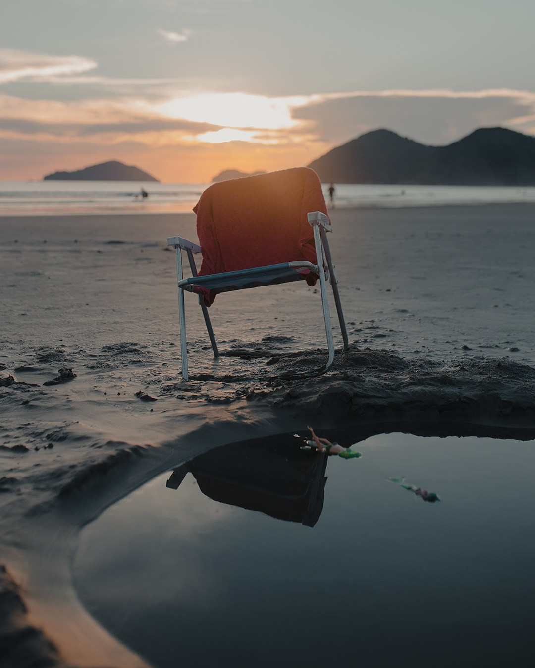 Prazer, eu sou o Tiago Mokrejs, apaixonado por fotografia e café