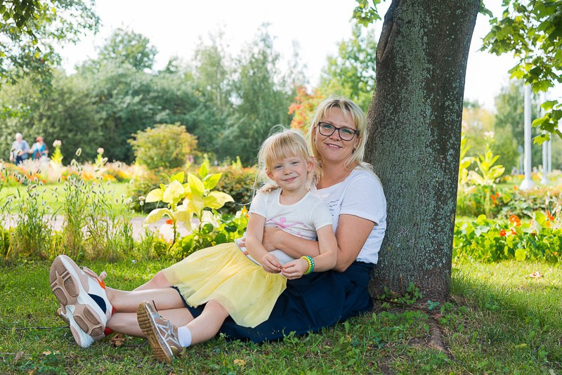 Family photoshoot in the nature, Slovenia. Wedding and Family Photographer in Slovenia