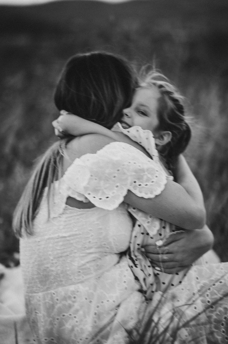 Sonja, Bojan, Nadja i Una / porodicno fotografisanje. Deciji i porodicni fotograf u Beogradu Oksana Skendzic