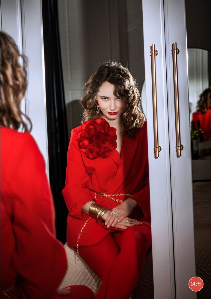 Jewelry in abundance. Photographe à Strasbourg | Portraits, Studio, Enfants, Événements