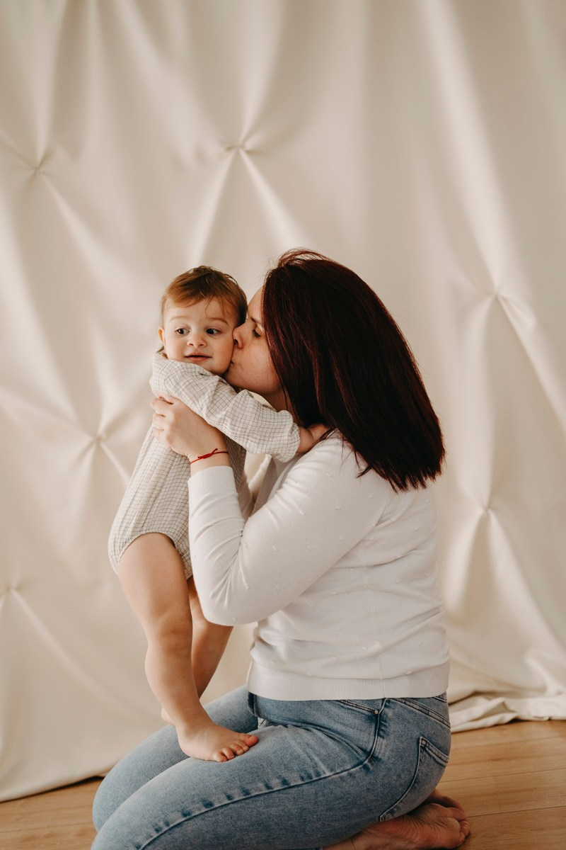 Miljana, Danka i Ilija — fotografisanje MAMINO. Deciji i porodicni fotograf u Beogradu Oksana Skendzic
