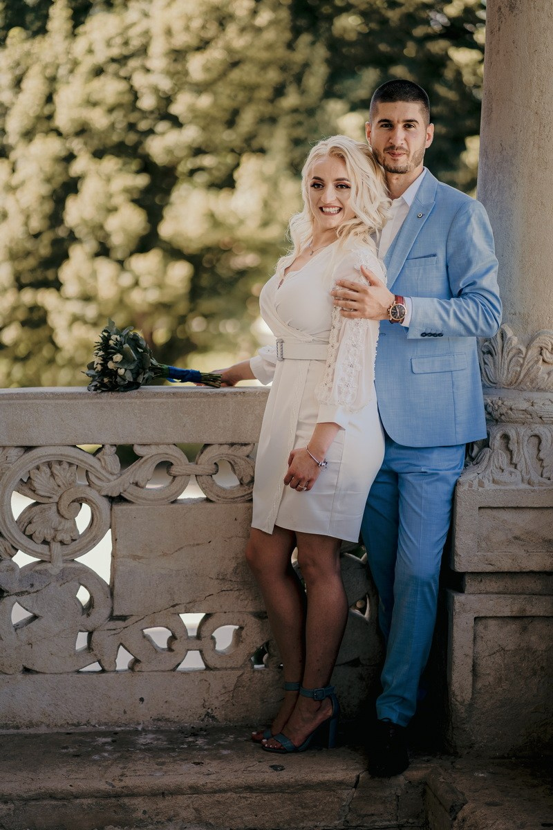 Cununie civila. Amy Foto