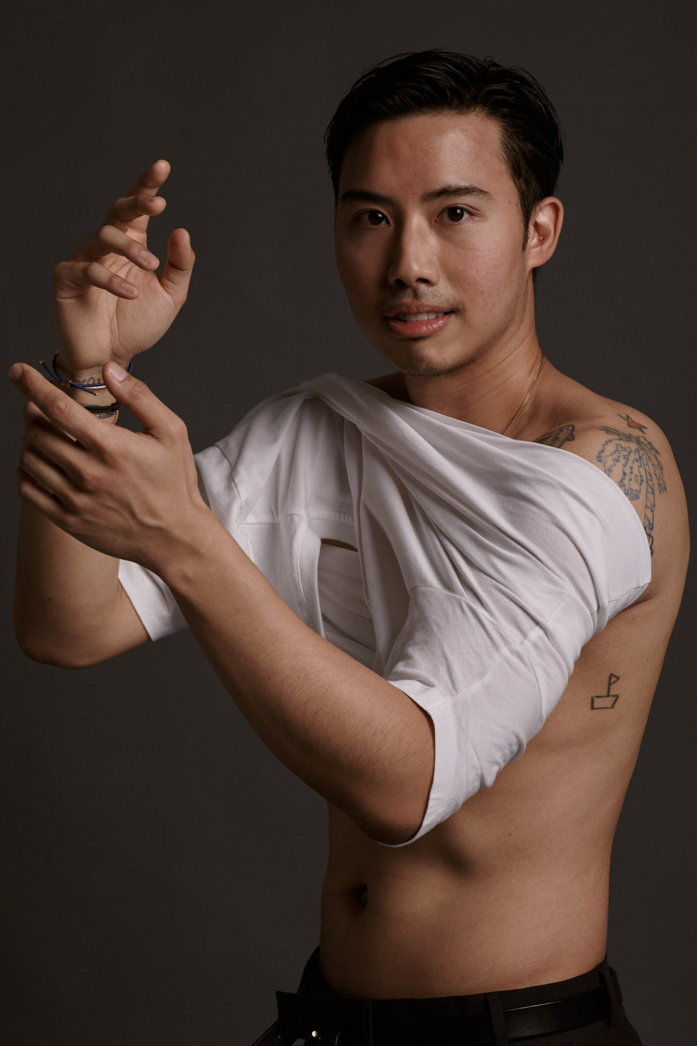 Undressed man portrait photography during business photoshoot in Amsterdam studio 