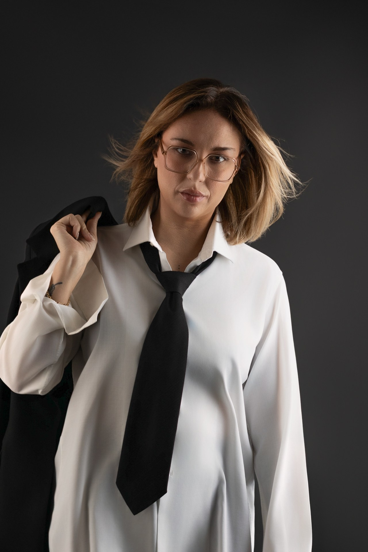 Servizi business manager milano. Maria Cristina Casati Fotografa di Ritratto Donna e Maternità a Milano — CityLife