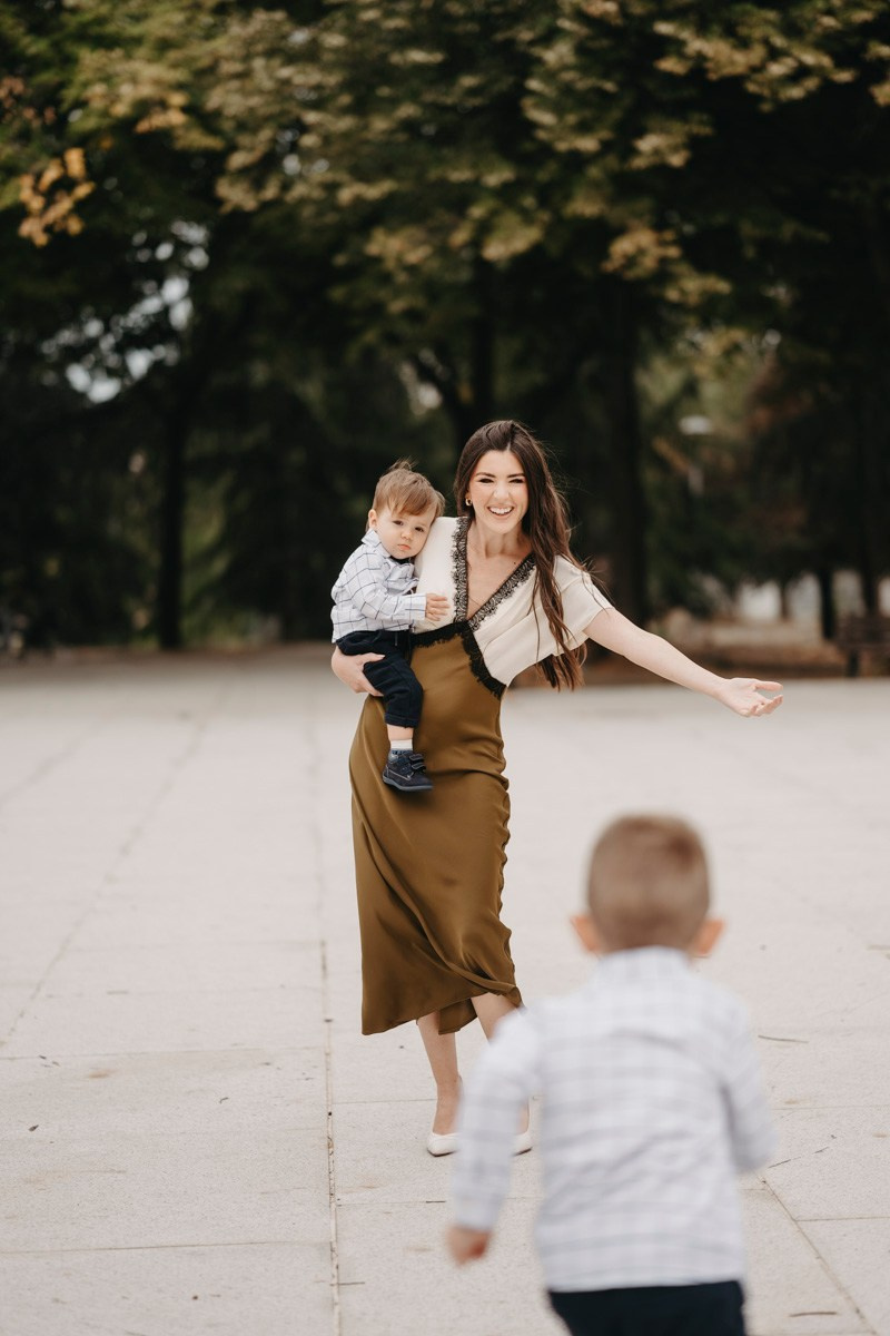 Filipovo krstenje / Hram svetog Save. Deciji i porodicni fotograf u Beogradu Oksana Skendzic