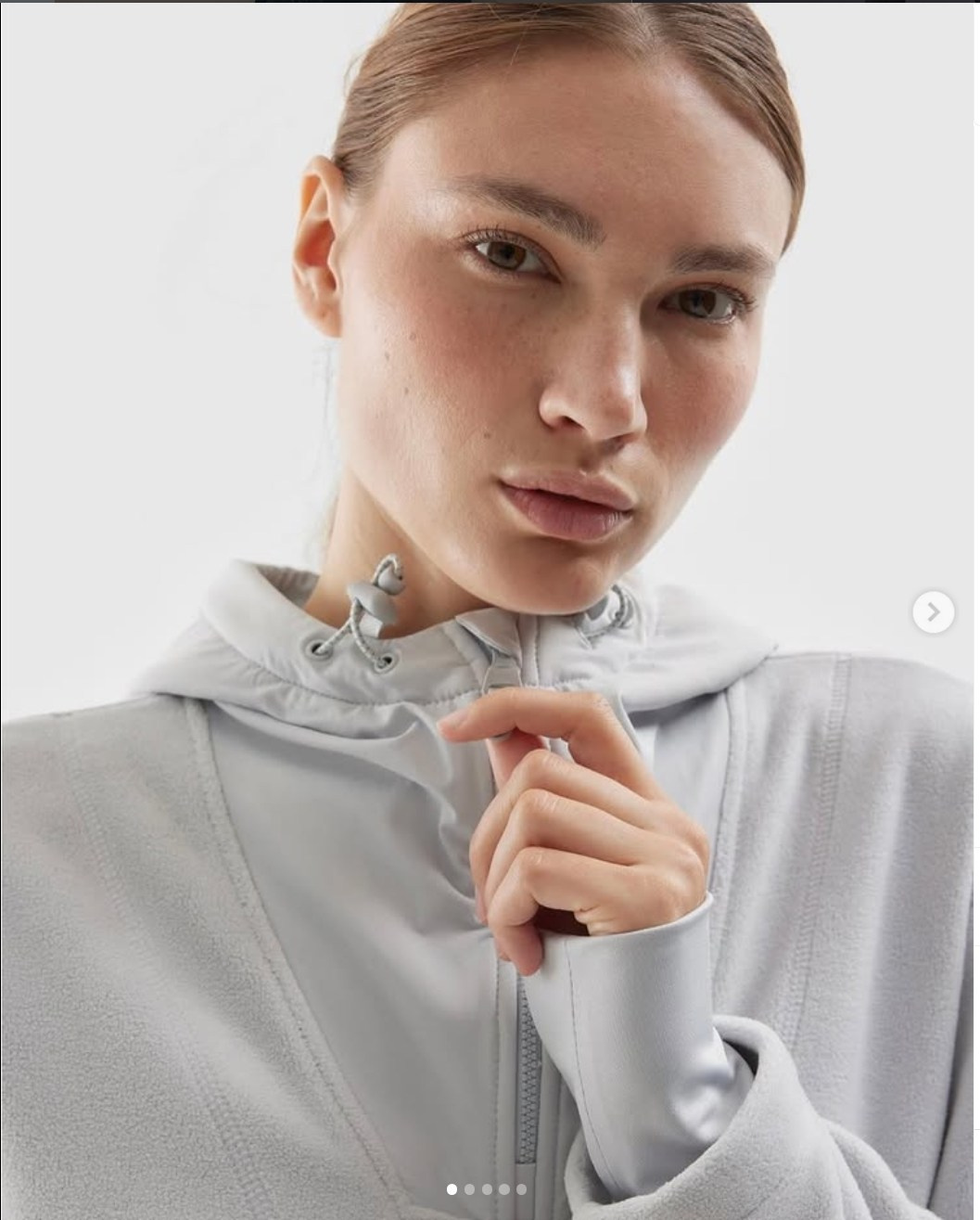 4f E-commerce. Model Natalia Zaniuk
