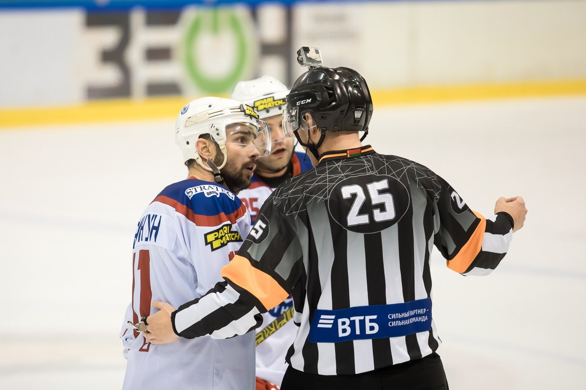 Reportage hockey photography. Sports photographer