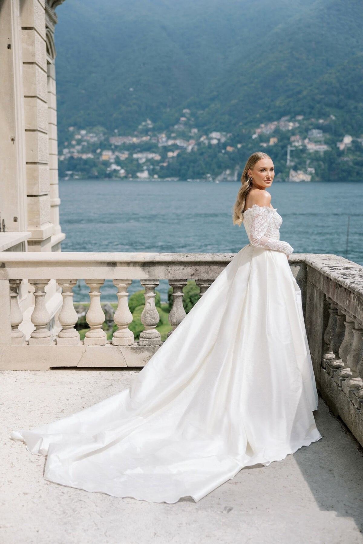 Johana & Emanuela. Fotograf de nuntă și evenimente private în Moldova — Vadim Jantîc