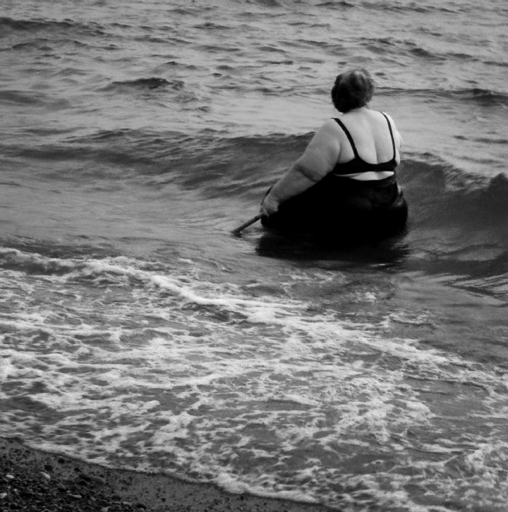 TRUCE. Documentary photographer in Yerevan Vaghinak Ghazaryan