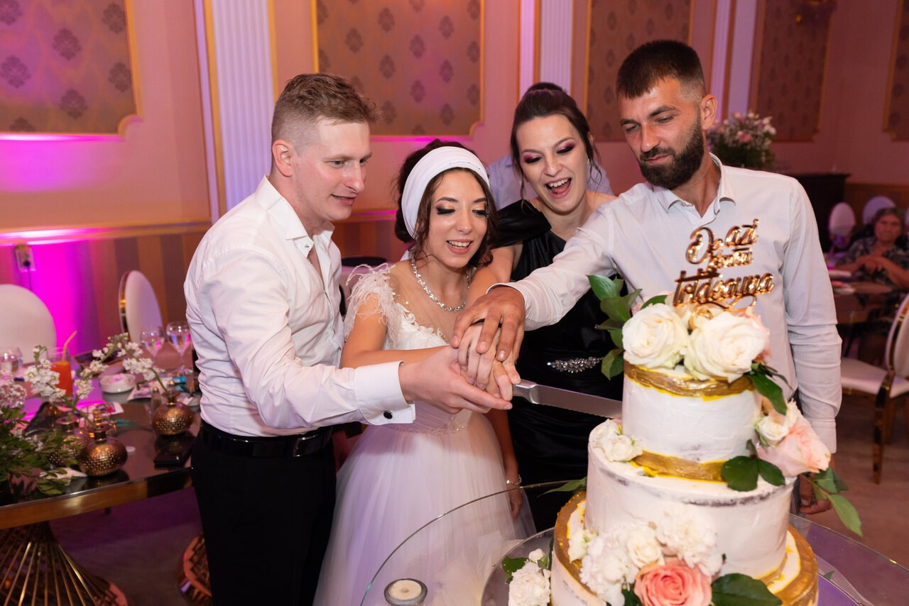 Fotografii nunta — Cristina si Laurentiu. Fotograf Alin Stefan