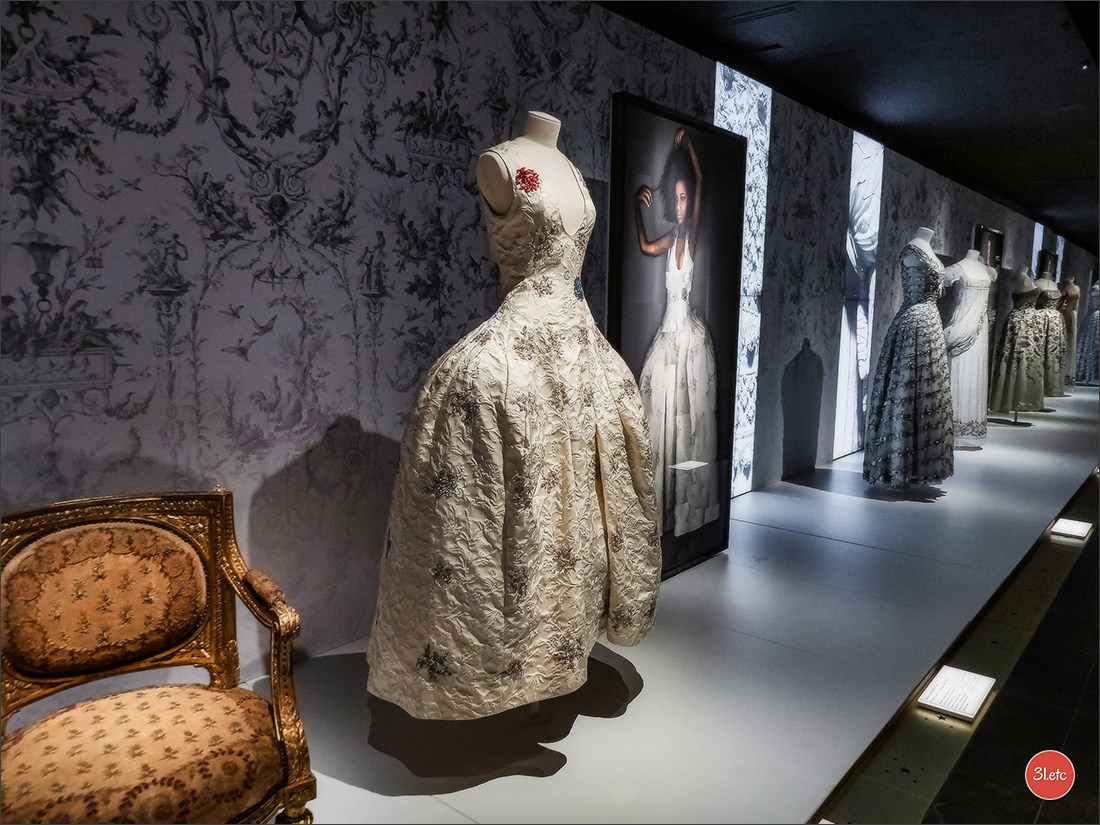 Musée Dior à Paris. Photographe à Strasbourg | Portraits, Studio, Enfants, Événements