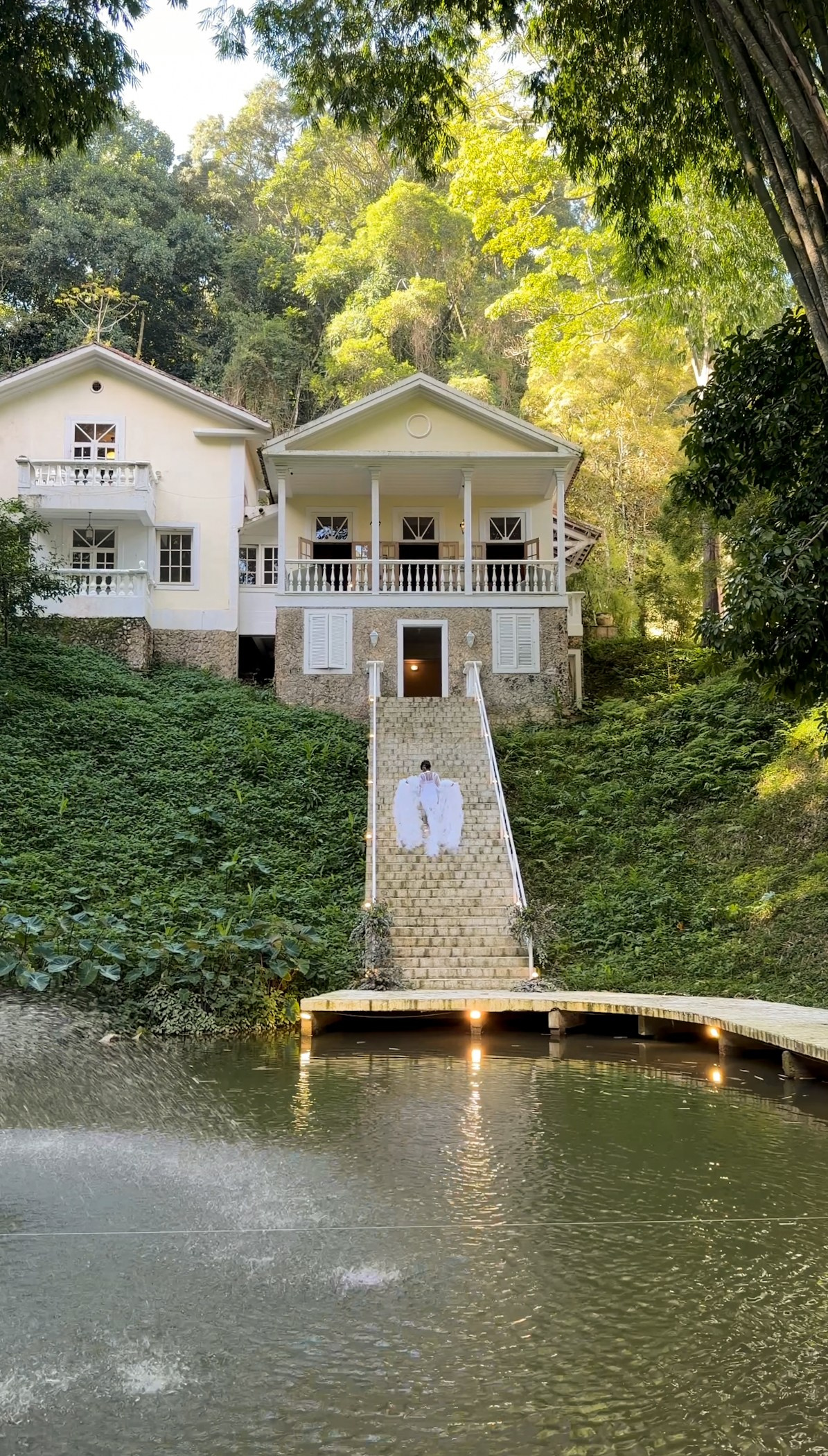 Casamento Vanessa & Wellington no Château do Lago | Santier Stories