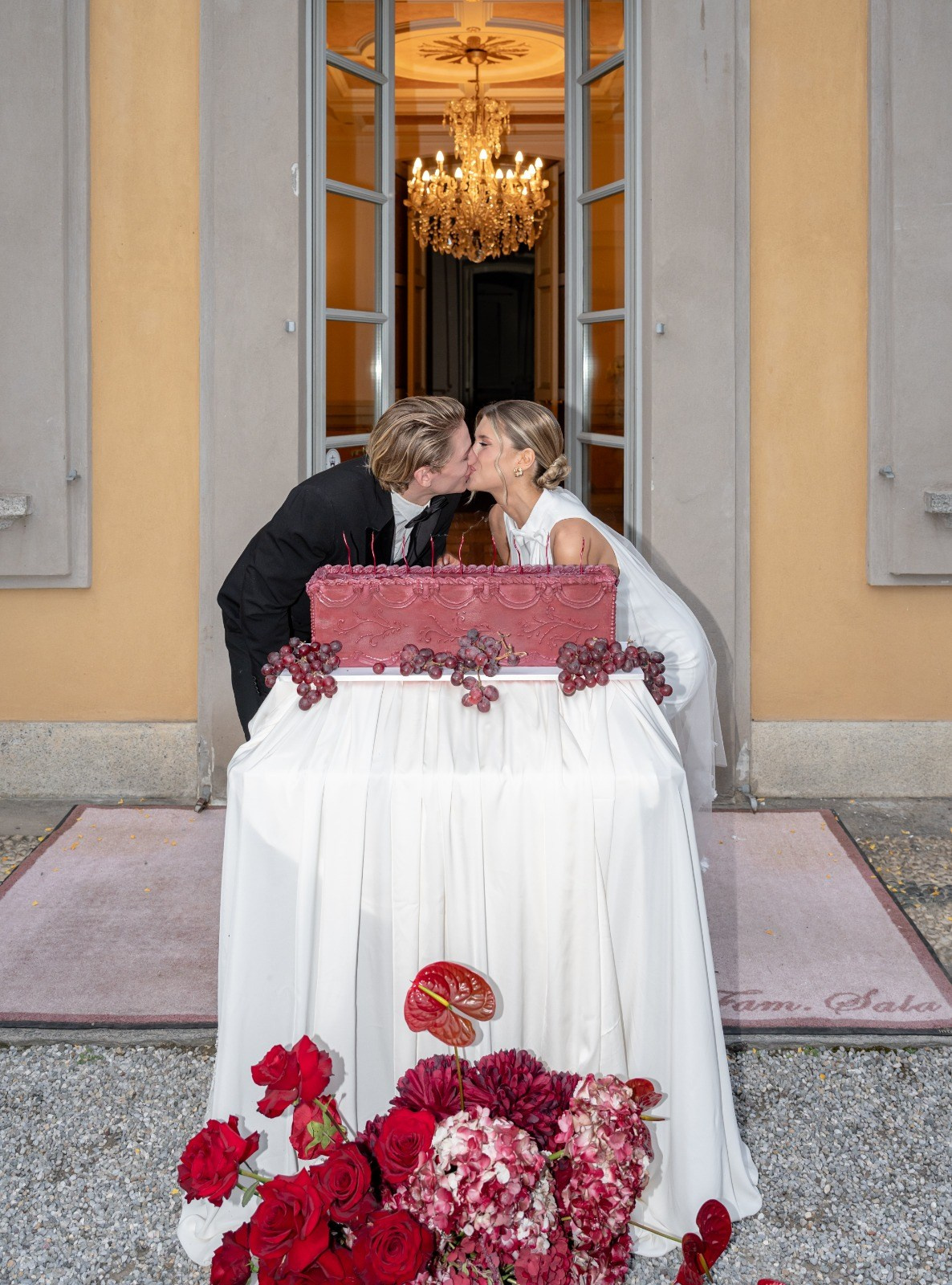 Fotograf Nuntă București România | MOMENTsFILM. MOMENTsFILM — wedding films | Videograf Nuntă București |Fotograf Nuntă București| Botez Evenimente Corporate | Foto Video Nunta